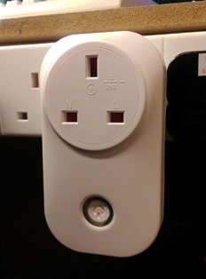 Sonoff Mains Plug