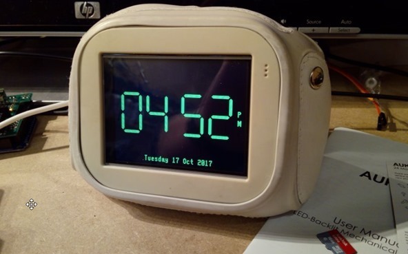 Chumby fitted with 4D Systems Display