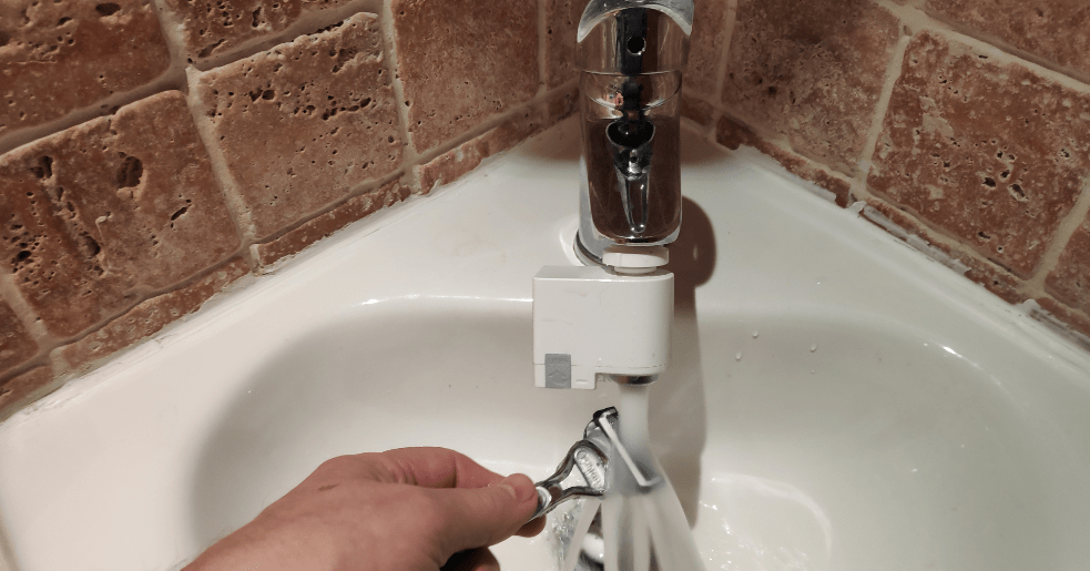 Zajia proximity water controller