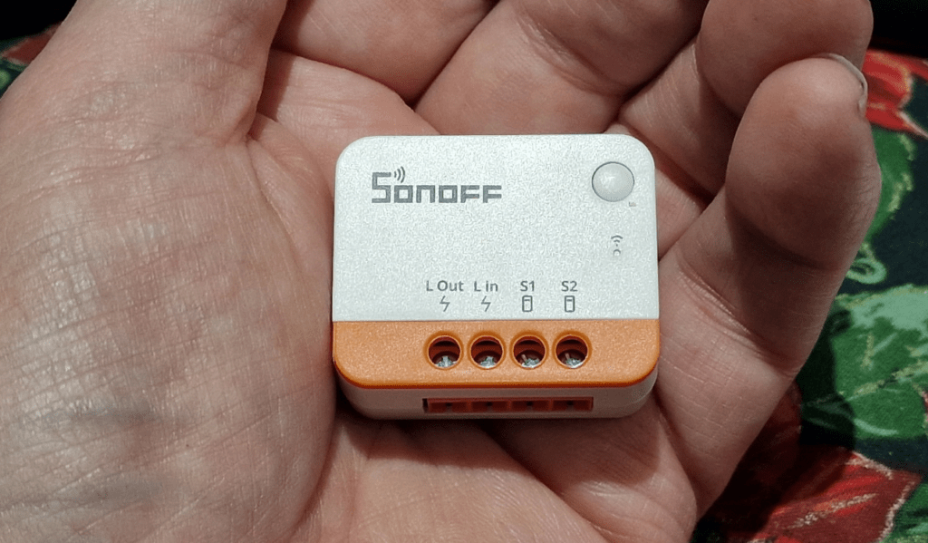 Sonoff Zigbee 3.0-based ZBMini Extreme